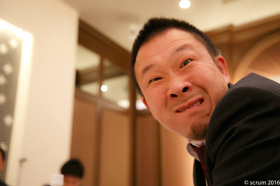 研修チーム川合正知サブリーダー(柏YEG)。もはや変顔は名物です。